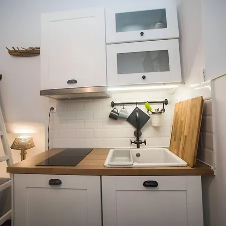 Cute Mykonos Downtown Apartment