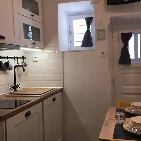 Cute Mykonos Downtown Apartment *